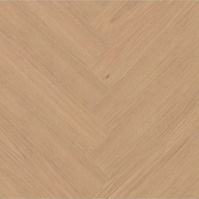 Krono Original Laminat Durastar Herringbone - Smoked Montanara Oak, Fischgrät, 630 x 126 x 9 mm - Helles, natürliches Holzparkett im Fischgrätmuster verlegt.