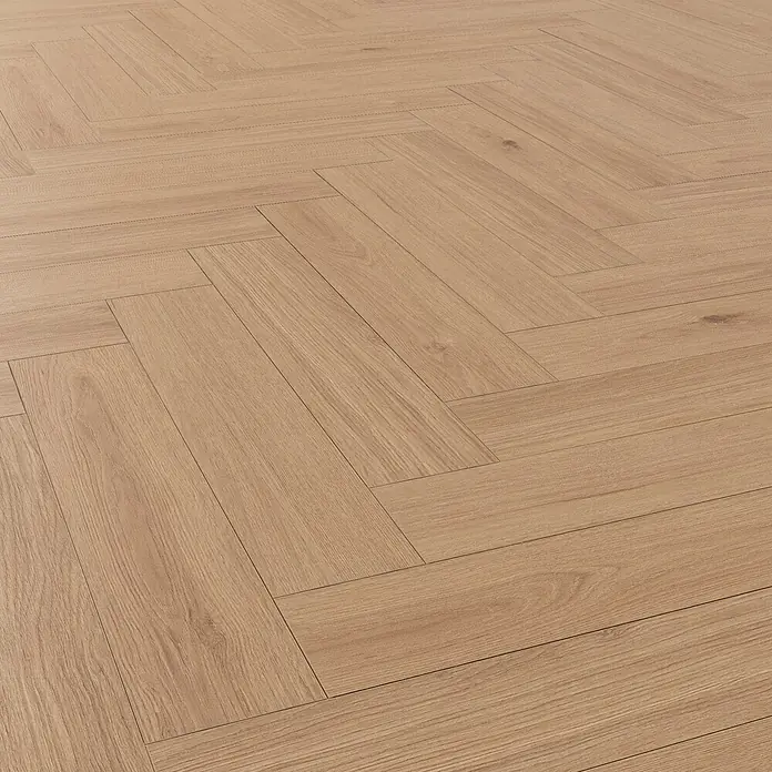 Krono Original Laminat Durastar Herringbone - Smoked Montanara Oak, Fischgrät, 630 x 126 x 9 mm - Hellbrauner Holzboden im Fischgrätmuster.