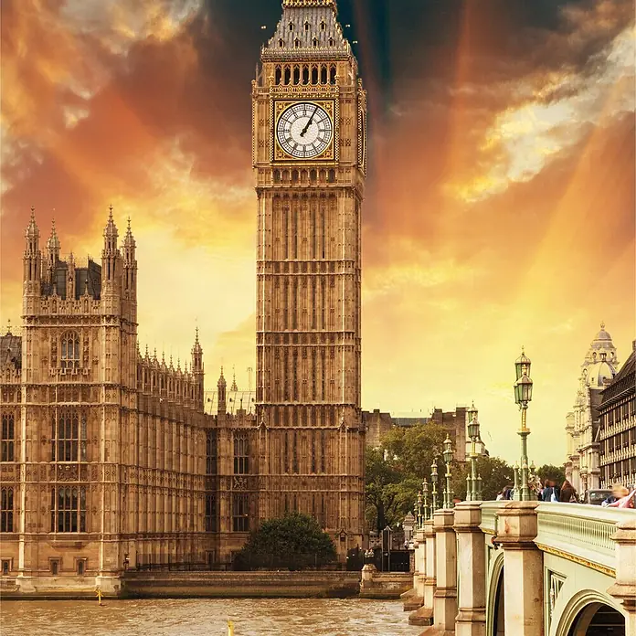 SanDesign Acryl-Verbundplatte - 100 x 250 cm, London Tower - Big Ben und die Houses of Parliament stehen prominent an der Themse unter einem lebhaften, dramatischen Himmel mit Sonnenstrahlen.