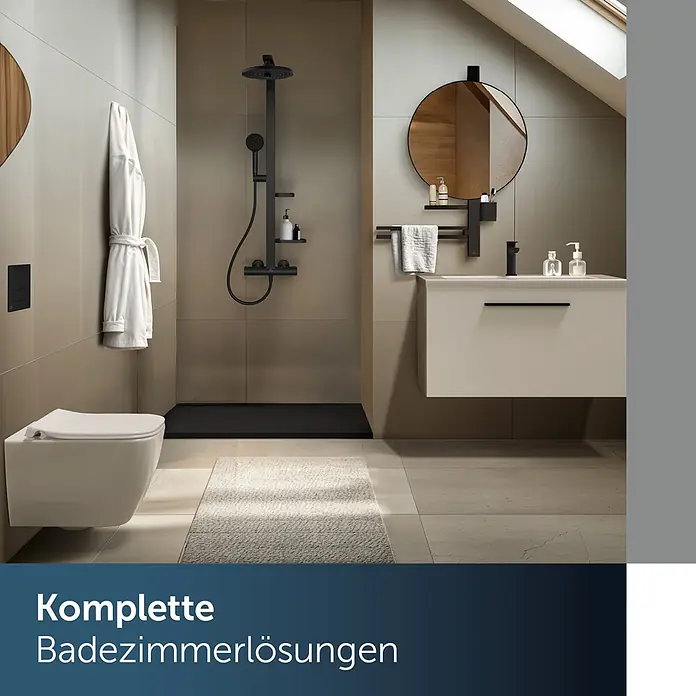 Ideal Standard Alu+ Bidetarmatur - Höhe: 140 mm, Schwarz - Ein modernes Badezimmer mit einem schwarzen Duschsystem, einem weißen Wand-WC und einem weißen Waschtisch mit schwarzer Armatur.