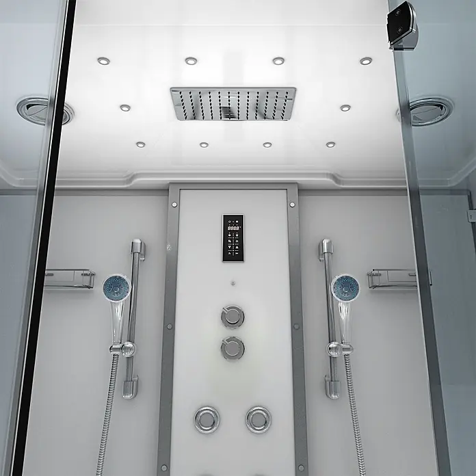 AcquaVapore Komplettdusche Dampfdusche K80-WS-EH-C-EC-SC - Weiß - Moderner weißer Duschkabinen-Innenraum mit Kopfbrause, zwei Handbrausen und digitalem Bedienfeld mit Chromakzenten.