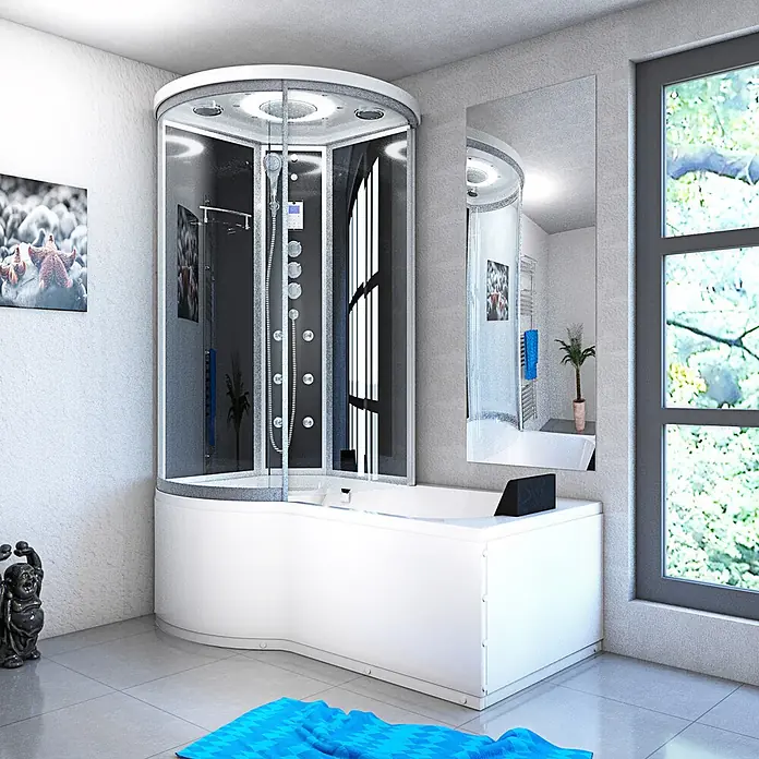 AcquaVapore Komplettdusche Fertigdusche K55-R33 - Schwarz - Moderne L-förmige weiße Badewanne mit integrierter gebogener Duschkabine, klaren und dunkelgrauen Paneelen, im Badezimmer.
