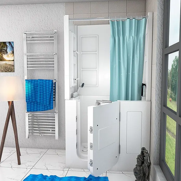 AcquaVapore Komplettdusche Fertigdusche S08D-TH-C-R - 110 x 68 x 205 cm, Weiß - Weiße barrierefreie Badewanne mit offener Seitentür für einfachen Zugang, Chromarmaturen und blauem Duschvorhang im modernen Badezimmer.