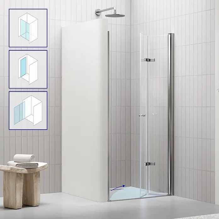 i-flair Dusch-Falttür DT822C100 - Beschichtet, Silber, Glasstärke: 6 mm - Walk-in-Duschkabine mit einer klaren Glasplatte, einer weißen Seitenwand und einer Kopfbrause.