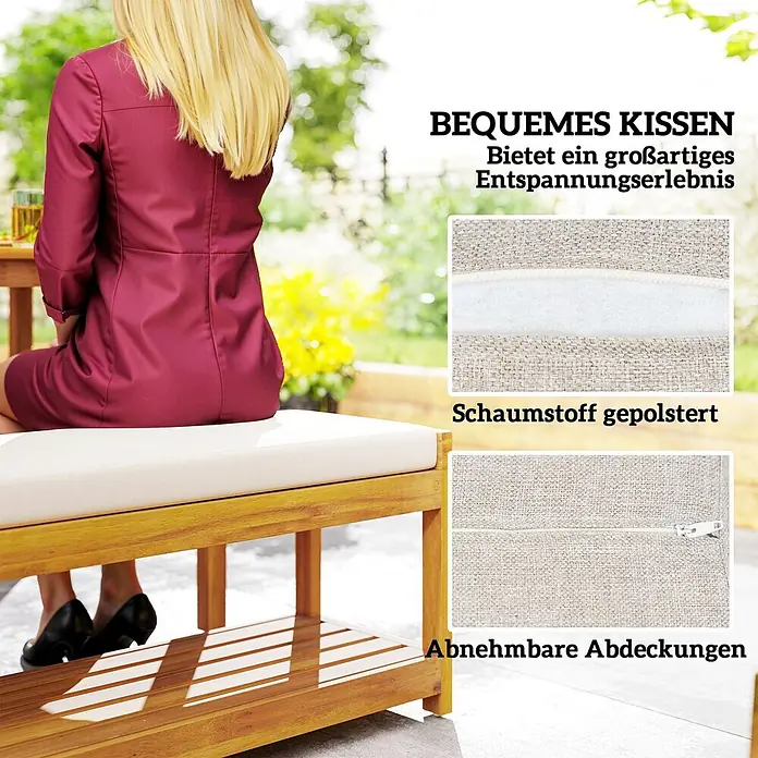 Outsunny Gartentisch-Set - Gesamtumfang: 3 -tlg., L x B x H: 150 x 85 x 75 cm, Akazienholz, Polyester, Schaumstoff - Frau entspannt auf einer Holzbank mit cremefarbenem, schaumstoffgepolstertem Kissen. Das Kissen hat abnehmbare Bezüge und bietet Komfort.