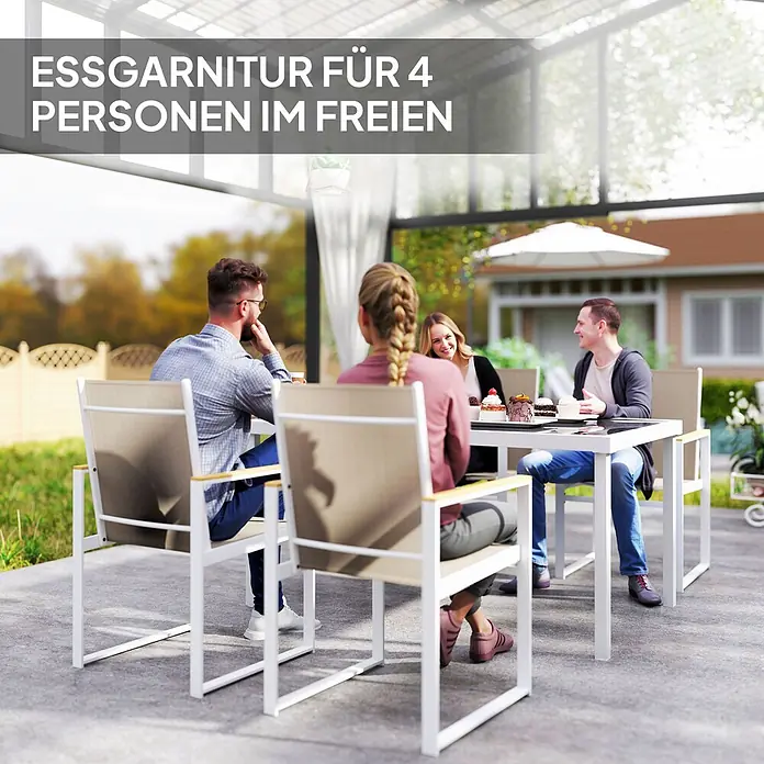 Outsunny Gartentisch-Set - Gesamtumfang: 5 -tlg., Stahl, Kunststoff, Polyester, Gehärtetes Glas - Outdoor-Essgarnitur für 4 Personen mit weißen Gestellen und beigefarbenen Stoffbezügen, auf einer Terrasse im Einsatz.