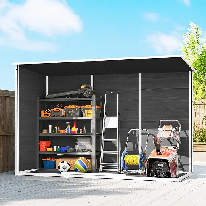 Outsunny Gerätehaus - Außenbreite inkl. Dachüberstand: 303 cm, Außentiefe inkl. Dachüberstand: 123 cm, Kunststoff, Grau - Dunkelgraues Gartenhaus mit weißem Rahmen, gefüllt mit Gartengeräten und Werkzeug auf Regalen.