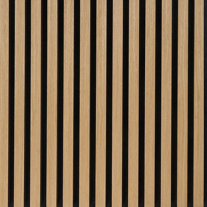 FibroTech Akustikpaneel SQUARE - Light Oak, 520 x 520 x 22 mm - Akustikplatte mit vertikalen hellen Holzlamellen auf dunklem Filzhintergrund.