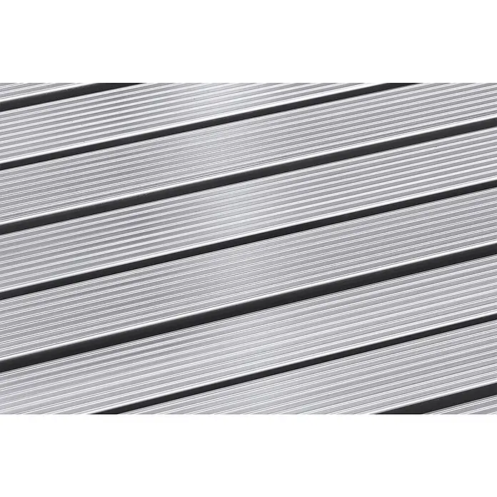 Hymer Arbeitsplattform Alu-Teleskop-Diele 1,79-2,9m Länge - Aluminium - Silberne, geriffelte Metalloberfläche mit parallelen erhabenen Rippen.