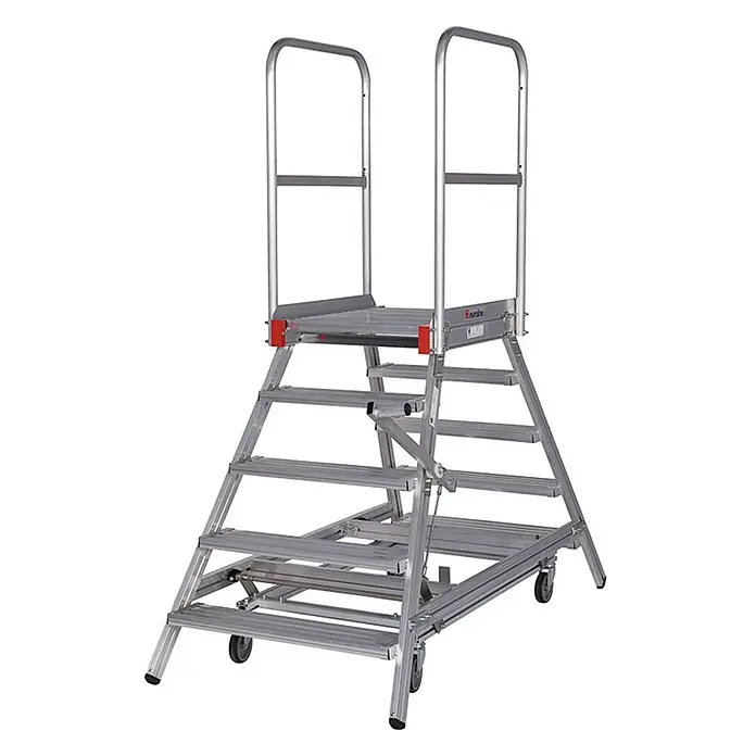 Euroline Arbeitsplattform Premium Plattformleiter mit Standfläche - Anzahl Tritte: 5 Stk., Aluminium - Silberne Aluminium-Arbeitsbühne auf Rollen mit Stufen, Plattform und Geländern.