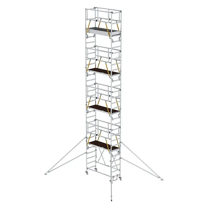 Munk Klappgerüst Klappgerüst SG 0,75x1,80m mit Ausleger und Sicherheitsgeländer 9,96m AH - Arbeitshöhe: 9.960 m - Hoher fahrbarer Aluminium-Gerüstturm mit mehreren dunklen Plattformen, gelben Diagonalstreben, Auslegern und Rollen.