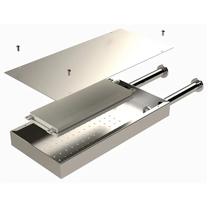Ideal Eichenwald Pooldusche Modell 70 Gartendusche Elba mit WPC Plattform sandfarbig - Edelstahl - Explosionszeichnung eines Metallgehäuses: perforierter Boden, internes graues Modul, zwei Röhren und Metalldeckel mit Schrauben.