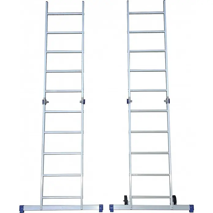 Facal Rollgerüst Gelenkgerüst S100 PINNA - Arbeitshöhe: 3.780 m - Zwei silberne Aluminium-Gerüstleiterabschnitte, einer mit Rollen, für ein erweiterbares Gerüst.