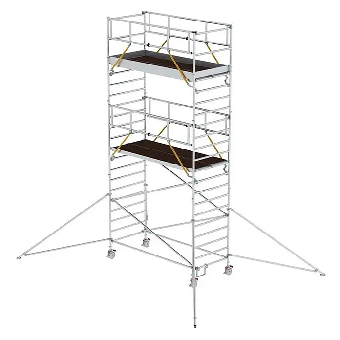 Munk Rollgerüst Rollgerüst SG mit Doppelplattform 1,35x3,00m und Ausleger 7,59m AH - Arbeitshöhe: 7.590 m - Mobiles Aluminium-Rollgerüst mit zwei dunklen Holzplattformen, Rädern und Auslegern für Stabilität.