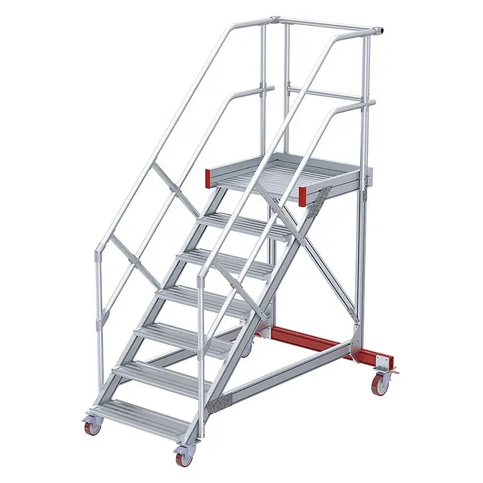 Euroline Stehleiter 513 Wartungsbühne 45° 600mm Stufenbreite 7 Stufen Alu gerieft - Anzahl Tritte: 7 Stk., Aluminium - Mobile Aluminium-Arbeitsplattform mit Treppe, Geländern und roten Lenkrollen für sicheren, tragbaren Zugang zu erhöhten Bereichen.