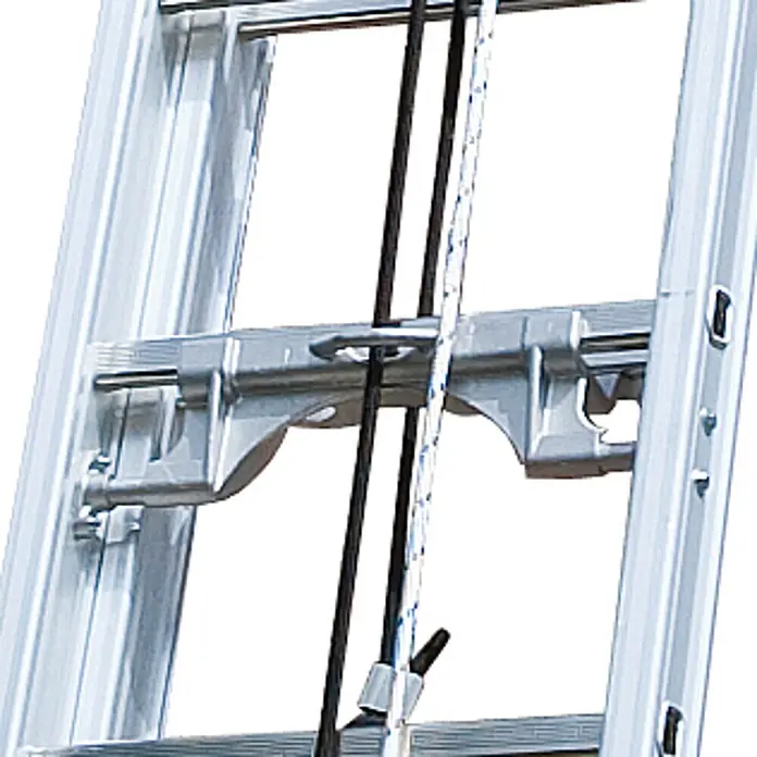 Facal Seilzugleiter Seilzugleiter ROLLER S600 3x11 Sprossen - Anzahl Tritte: 11 Stk., Arbeitshöhe: 9.440 m, Aluminium - Silbernes Aluminium-Seilzugsystem an einer Leiter zur einfachen Verlängerung.