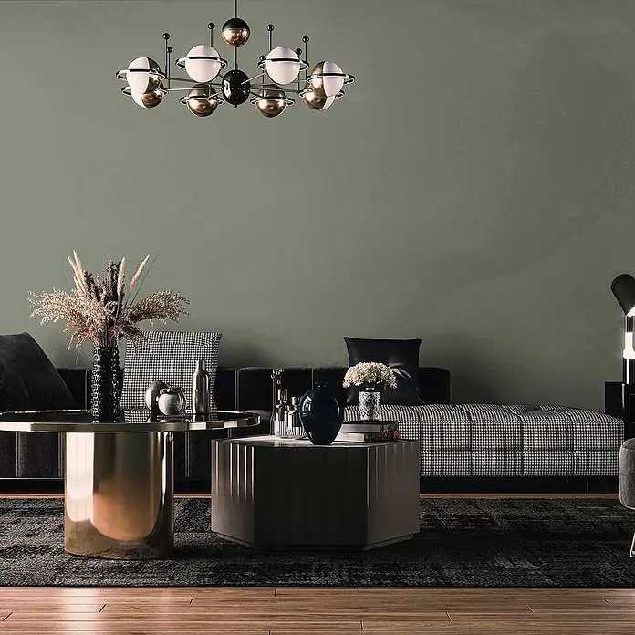 Tadessi Wandfarbe Schilfgrün - Grau, Matt, 5 l - Moderne Pendelleuchte mit schwarzem Gestell, goldenen Akzenten und weißen Kugelleuchten im Wohnzimmer.