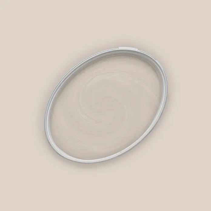 Tadessi Wandfarbe Porzellanbeige - Beige, Matt, 2,5 l - Ovaler weißer Stickrahmen mit wirbelndem transparentem Einsatz.