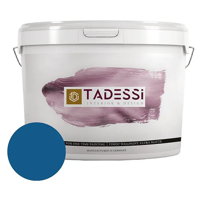 Tadessi Wandfarbe Tiefseeblau - Blau, Matt, 2,5 l - Weißer TADESSI Farbeimer mit blauer Farbprobe. Hochwertige, ultramatte Wandfarbe, hergestellt in Deutschland.