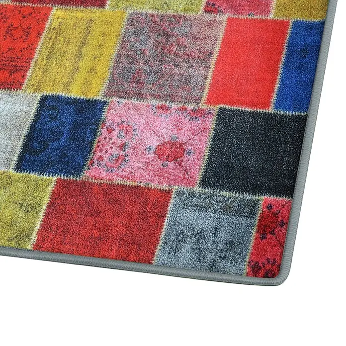 Teppichläufer Monsano - Bunt, 250 x 80 cm, 100 % Polyamid - Bunter Patchwork-Teppich mit strukturierten Blöcken in Rot, Gelb, Blau, Rosa, Schwarz und Grau, mit weicher Oberfläche.