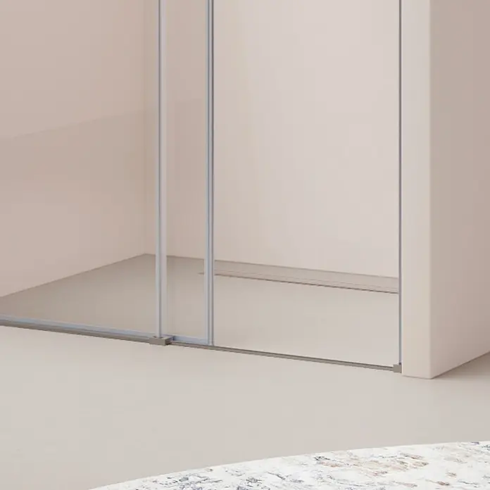 Nischenschiebetür 158,5-160 cm - Höhe: 200 cm, aus durchsichtigem 6 mm Sicherheitsglas -  - Klare Glasschiebetür für die Dusche mit dünnen silbernen Rahmen in einem modernen Badezimmer.