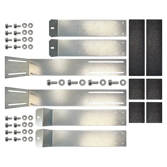 Schwaiger Halterung - Passend für: Solarmodule, 2 Stk. - Bauteile für silbernes Metallmontageset: verschiedene Halterungen, Schrauben, Muttern und schwarze Gummipads.