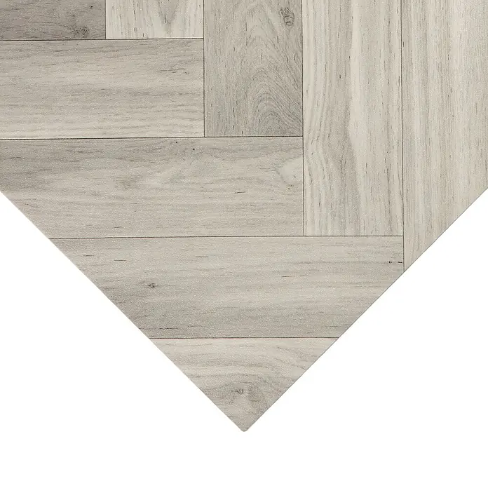 Vinylboden CV-Belag - 400 x 200 cm, Oak Chevron 907M - Heller grauer Holzfußboden mit variiertem Dielenmuster.