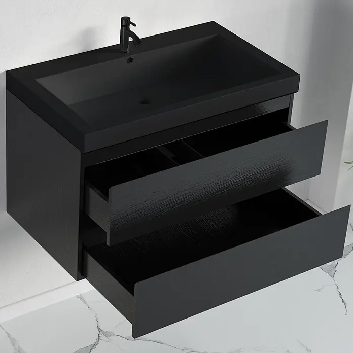LOMAZOO Badmöbel-Set BMSET-80-ZE-WZ - Gesamtbreite Badmöbel: 80 cm, Schwarzeiche - Schwarzer wandmontierter Badunterschrank mit integriertem Waschbecken, schwarzer Armatur und zwei geöffneten Schubladen, zeigt Holzmaserung.