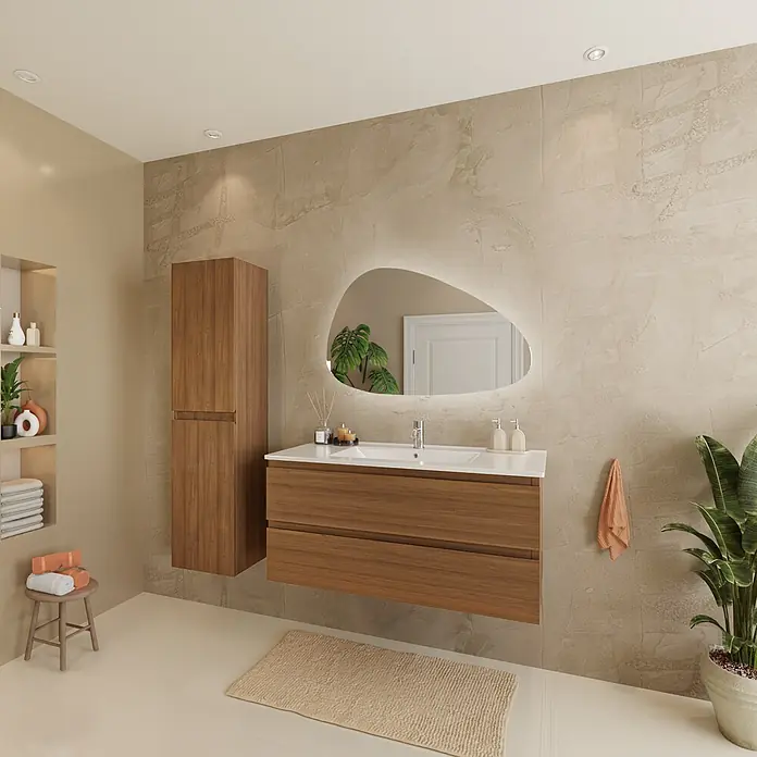 LOMAZOO Badmöbel-Set Verona 100 cm Eiche warm, Waschbecken Weiß -  - Wandhängender Holz-Waschtischunterschrank mit weißer Arbeitsplatte und integriertem Waschbecken, in einem modernen Bad mit beleuchtetem Spiegel und Hochschrank.