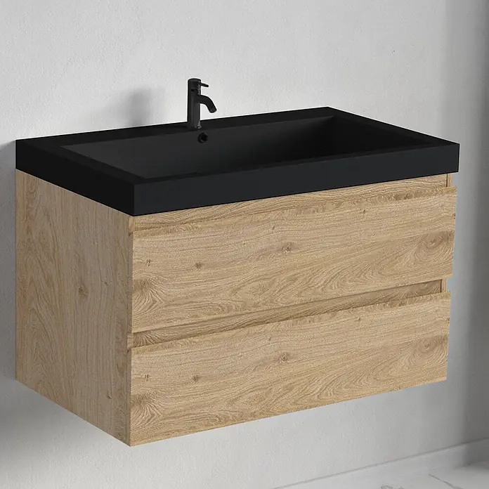 LOMAZOO Badmöbel-Set BMSET-80-LE-WZ - Gesamtbreite Badmöbel: 80 cm, Helles Eichenholz - Wandhängender Badschrank mit schwarzem Waschbecken und Wasserhahn, auf einem hellen Holzschrank mit zwei Schubladen.