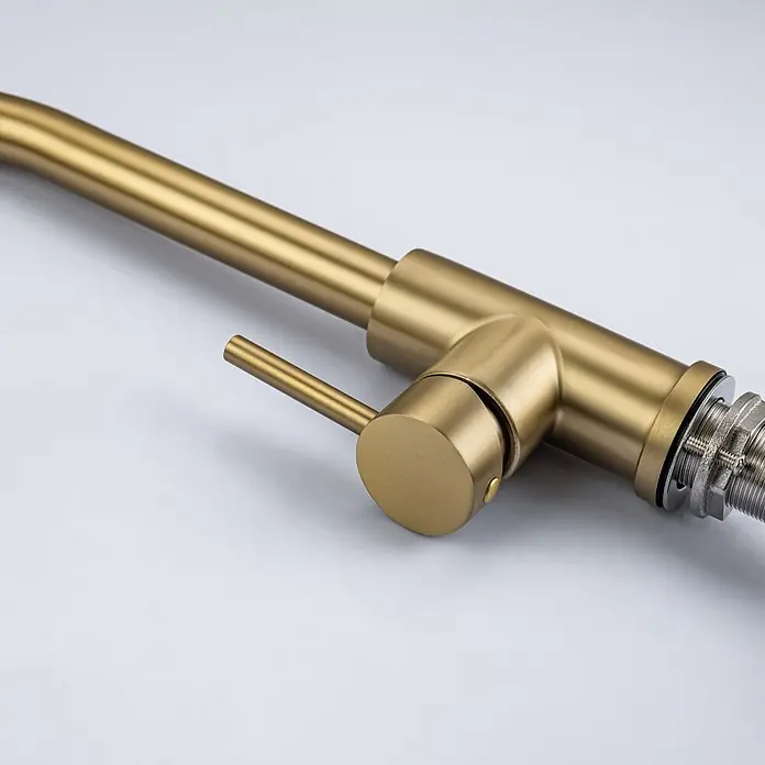 LOMAZOO Spültischarmatur LMZ-SPHINX - Goud - Gebürstete goldene Küchen- oder Badarmatur mit Einhebelgriff und freiliegendem Sanitäranschluss.