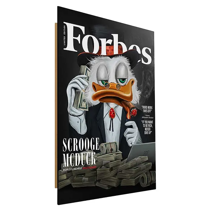 Dotcomcanvas Decopanel - Billionaire Duck, B x H: 58 x 90 cm - Forbes Magazin-Cover: Dagobert Duck in Anzug und Hut, hält Geld und Zigarre, umgeben von Geldstapeln. Mit Text 'Reichster Milliardär der Welt'.