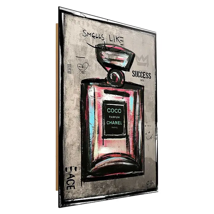 Dotcomcanvas Decopanel - Smells Like Success, B x H: 58 x 90 cm - Gerahmtes Pop-Art-Gemälde: Chanel No. 5 Flakon, Text „SMELLS LIKE SUCCESS“.