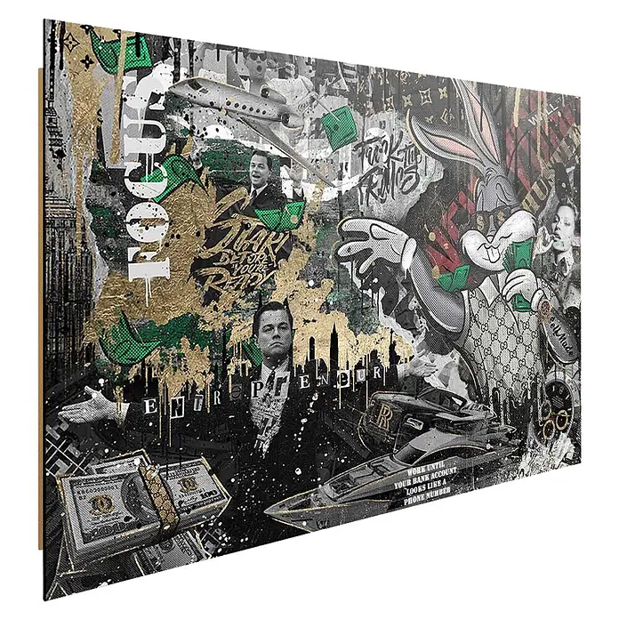 Dotcomcanvas Decopanel - Business Bunny, B x H: 78 x 116 cm - Kunstdruck mit Pop-Art-Collage, DiCaprio, Bugs Bunny, Geld und Luxusartikeln in Schwarz, Gold und Grün.