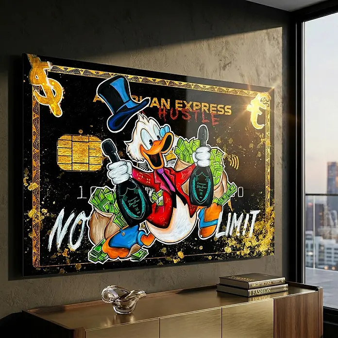 Dotcomcanvas Decopanel - No Limit, B x H: 90 x 58 cm - Großes, farbenfrohes Leinwandbild von Dagobert Duck auf einer schwarzen Gold-Kreditkarte, mit Champagner und Geld, als moderne Wandkunst.