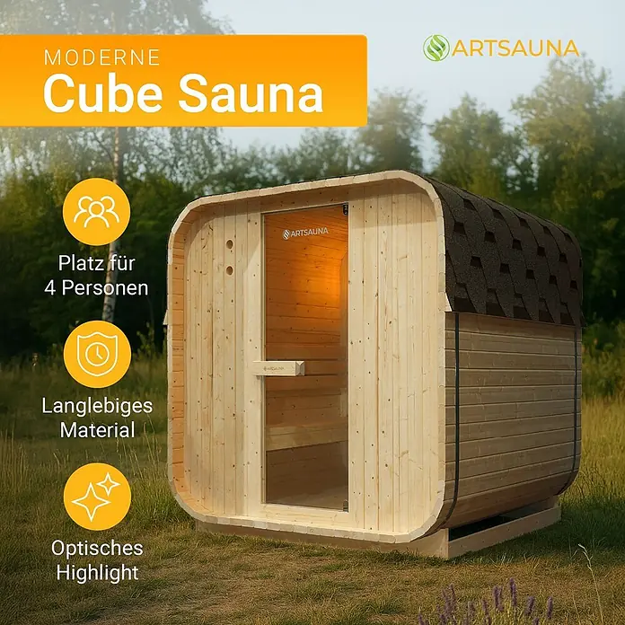 Artsauna Fasssauna Nolvik - Holz, L x B x H: 180 x 185 x 194 cm - Moderne, helle Holzwürfel-Sauna mit dunklem Schindeldach für 4 Personen, draußen in einer Grasebene.