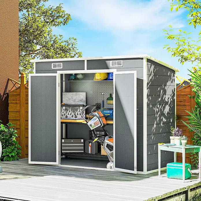 Outsunny Gerätehaus - Außenbreite inkl. Dachüberstand: 238 cm, Außentiefe inkl. Dachüberstand: 125 cm, Aluminium, Grau - Grauer Gartenschuppen mit weißem Rand, Türen offenbaren Werkzeuge und Gartengeräte, auf Holzterrasse platziert.