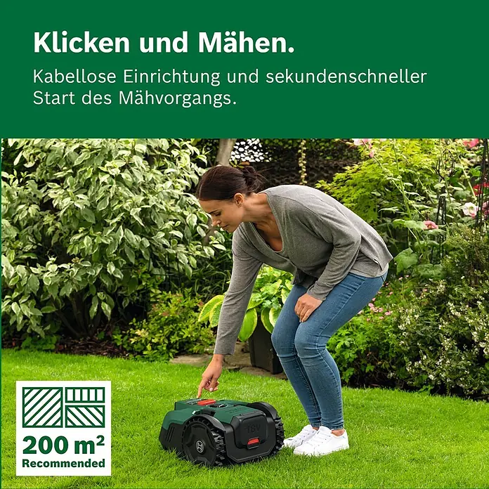 Bosch Power for All 18V Mähroboter VisiMow 18V-200 - 1 Akku, 200 m², Schnittbreite: 18 cm, Kamera-gestützte Navigation, Ultraschallsensorik - Grüner Roboter-Rasenmäher, von einer Frau auf Rasenfläche bedient, empfohlen für bis zu 200 m².