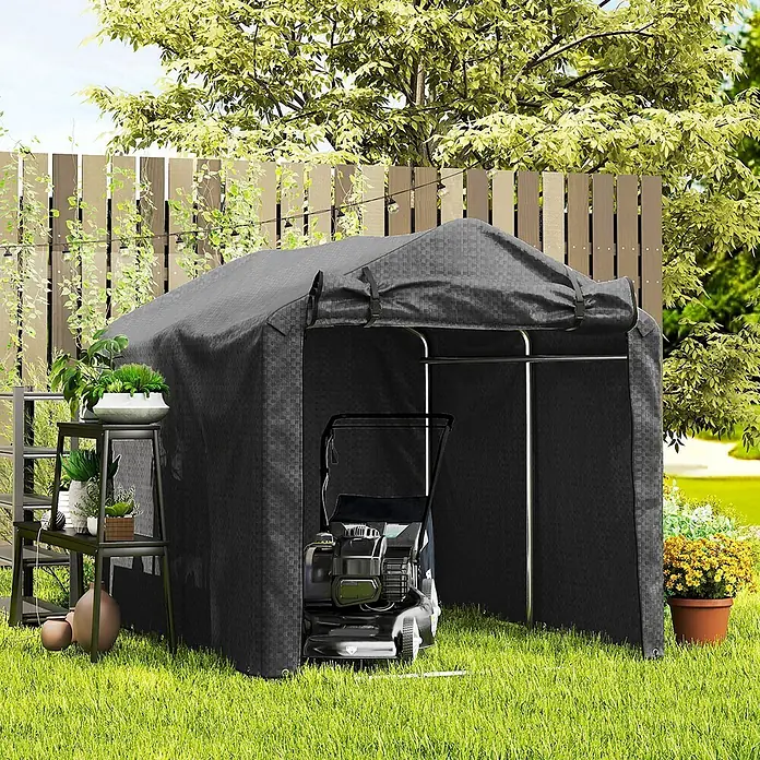 Outsunny Gerätehaus - Außenbreite inkl. Dachüberstand: 157 cm, Außentiefe inkl. Dachüberstand: 220 cm, Metall, Schwarz - Dunkelgrauer karierter Gartenschuppen in einem Garten, enthält einen Rasenmäher und steht neben Topfpflanzen auf einem Ständer.
