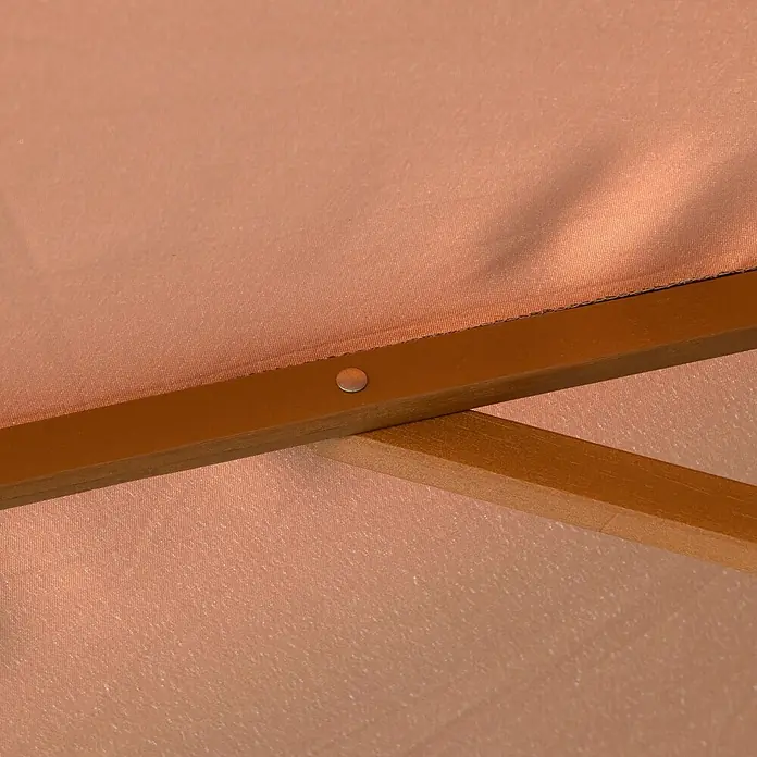 Outsunny Marktschirm rund - Khaki/Braun, Durchmesser Bespannung: 300 cm - Pfirsich-orangefarbener Schirmstoff, brauner Holzrahmen und Metallniete.