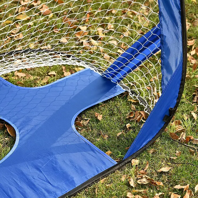 Homcom Fußballtor - 123 x 80 x 80 cm, Blau - Blau-weißes tragbares Fußballtornetz auf Gras aufgebaut.