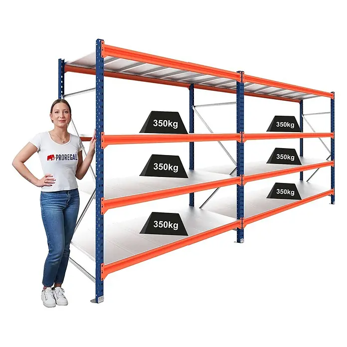 Proregal Schwerlastregal DOMINUS 2er Set mit Stahlplatten - Traglast pro Boden: 350 kg, Anzahl Böden: 4 Stk., Stecken, Blau/Orange - Frau neben einem blau-orangen Schwerlastregal mit 350kg Gewichten, das Kapazität und Größe zeigt.