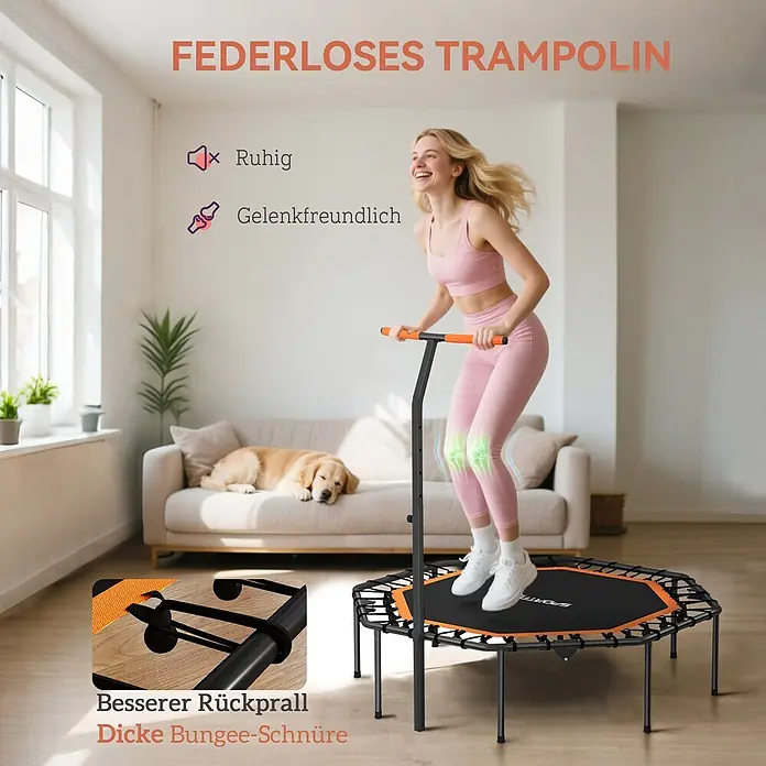 Sportnow Rebounder - Stahl, Schwarz, Orange - Frau springt auf schwarzem & orangefarbenem federlosem Trampolin mit Haltegriff. Dicke Bungee-Seile für leises, gelenkschonendes Training.