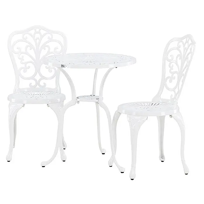 Ebuy24 Gartentisch-Set Nandin - Gesamtumfang: 3 -tlg., L x B x H: 60 x 60 x 73 cm, Ø x H: 60 x 73 cm, Aluminium, Stapelbar - Weißes, verschnörkeltes Metall-Bistro-Set mit rundem Tisch und zwei Stühlen.