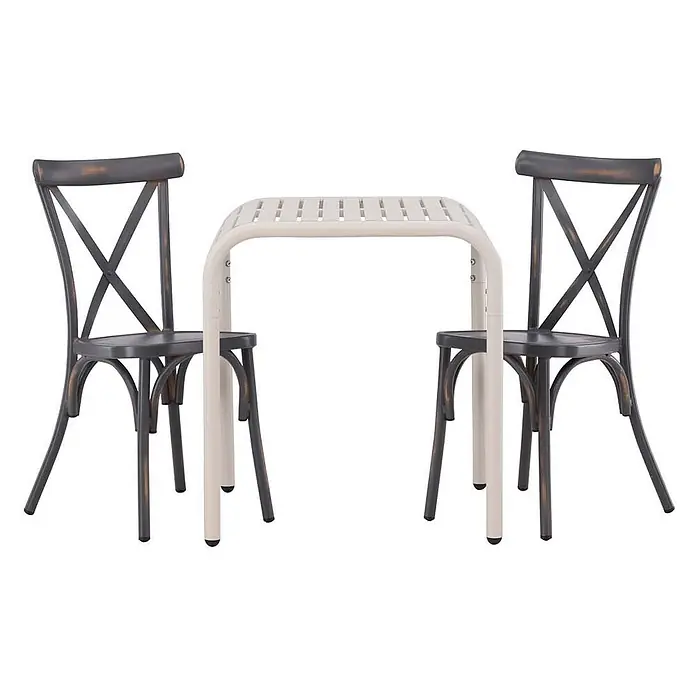 Ebuy24 Gartentisch-Set Borneo - Gesamtumfang: 3 -tlg., L x B x H: 70 x 70 x 75 cm, Ø x H: 70 x 75 cm, Aluminium, Stapelbar - Kleiner heller Tisch mit Lamellenplatte und zwei dunklen, patinierten Kreuzlehnenstühlen.