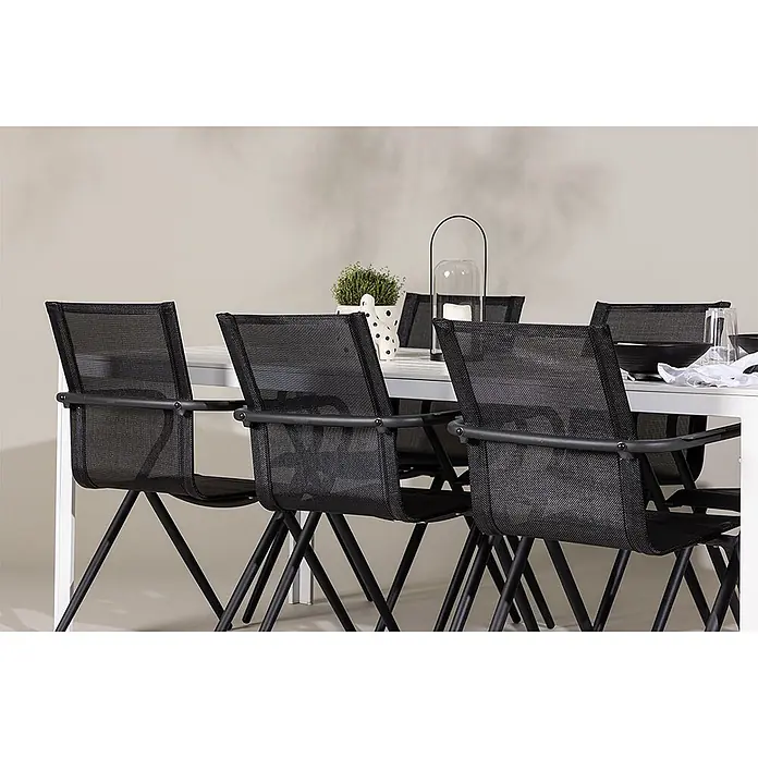 Ebuy24 Gartentisch-Set Break - Gesamtumfang: 7 -tlg., L x B x H: 205 x 90 x 75 cm, Ø x H: 90 x 75 cm, Aintwood Aluminium Textil, Stapelbar - Schwarze Netz-Gartenstühle mit schwarzen Gestellen um einen weißen Tisch.