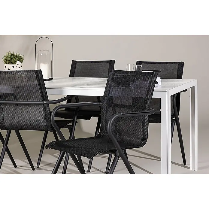 Ebuy24 Gartentisch-Set Break - Gesamtumfang: 7 -tlg., L x B x H: 205 x 90 x 75 cm, Ø x H: 90 x 75 cm, Aintwood Aluminium Textil, Stapelbar - Outdoor-Essgruppe mit weißem Latten-Tisch und schwarzen Netzstühlen, bereit für Mahlzeiten im Freien.