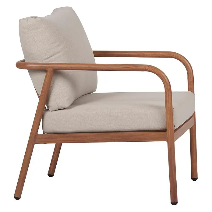 Ebuy24 Loungemöbel-Set Olga - 3 -tlg., Aluminium, Nonwood, Polyester, Textilene, Natur - Hellbeige gepolsterter Sessel mit geschwungenem Holzrahmen und Armlehnen.