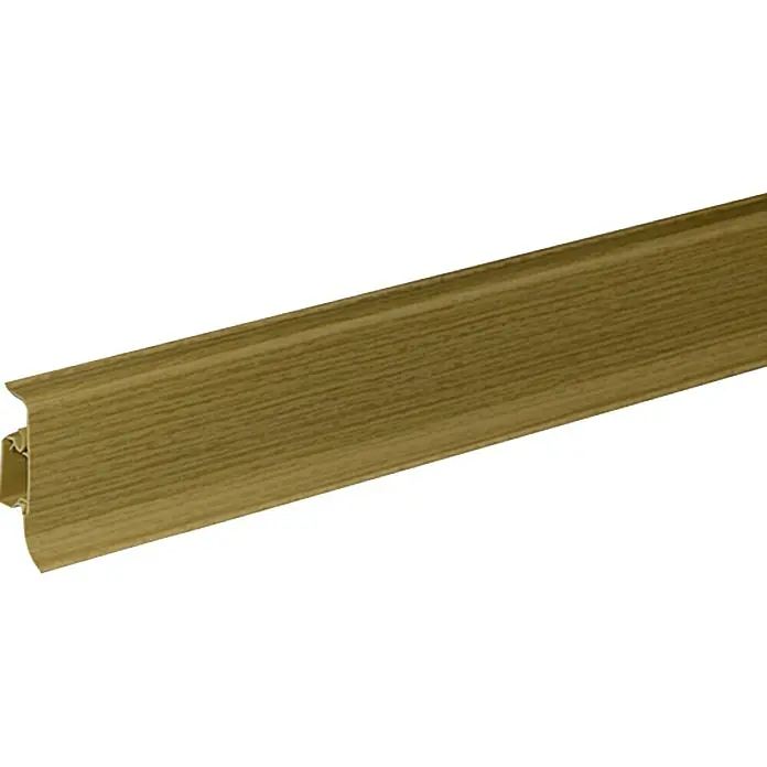 Sockelleiste KU50 - 250 cm x 22 mm x 50 mm, Eiche - Detailaufnahme einer goldfarbenen Sockelleiste mit Holzstruktur. Ideal für stilvolle Bodenabschlüsse und zur Wandgestaltung.