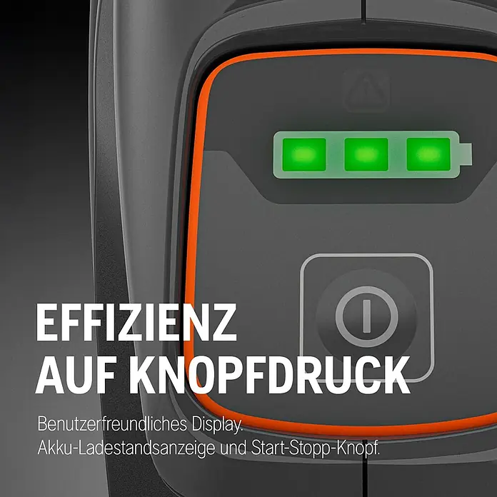 Husqvarna Akku-Kettensäge Aspire P5-P4A - 18 V, 2,5 Ah, Li-Ionen, 1 Akku, Schwertlänge: 12 cm - Nahaufnahme einer dunkelgrauen Gerätoberfläche mit orangefarbener Umrandung, die eine volle grüne Akkuanzeige und einen Start/Stopp-Knopf zeigt.